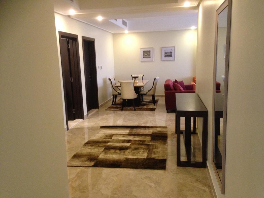 Adams Hotel Kuwait City Bagian luar foto