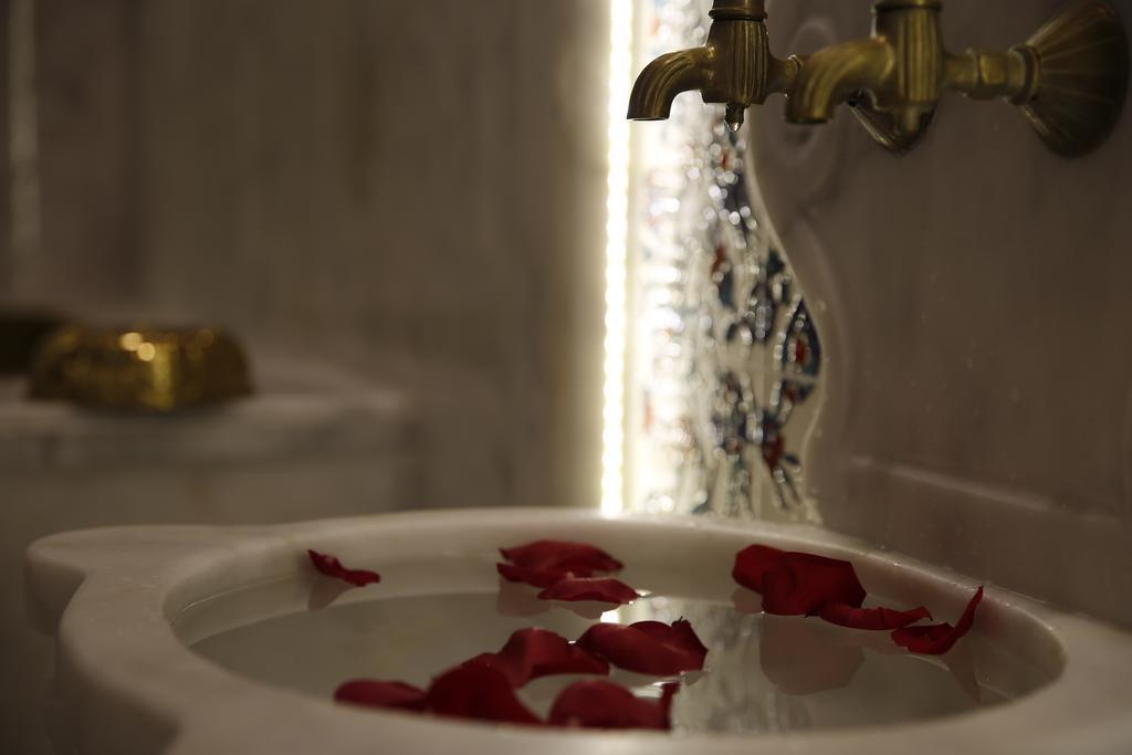 Adams Hotel Kuwait City Bagian luar foto