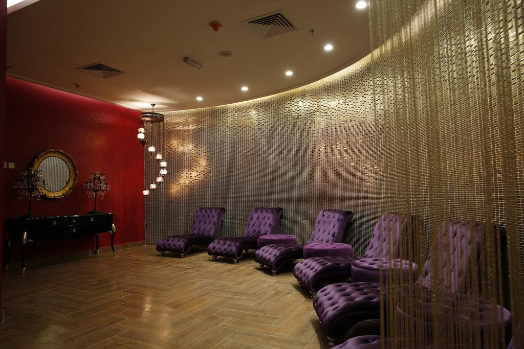 Adams Hotel Kuwait City Bagian luar foto