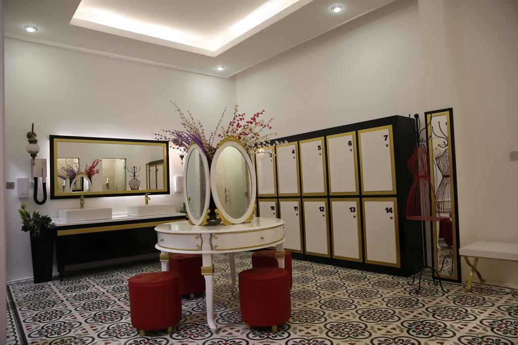 Adams Hotel Kuwait City Bagian luar foto