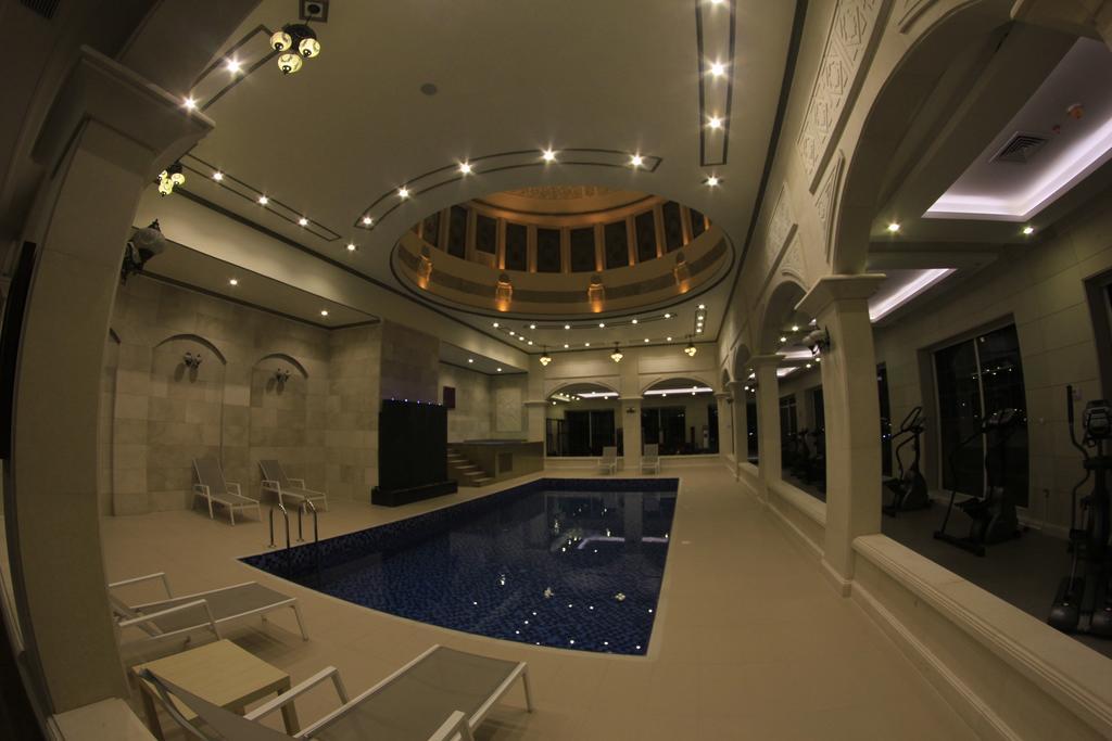 Adams Hotel Kuwait City Bagian luar foto