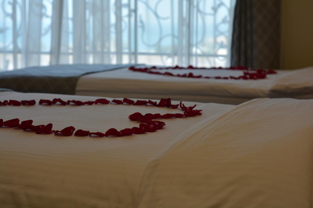 Adams Hotel Kuwait City Bagian luar foto