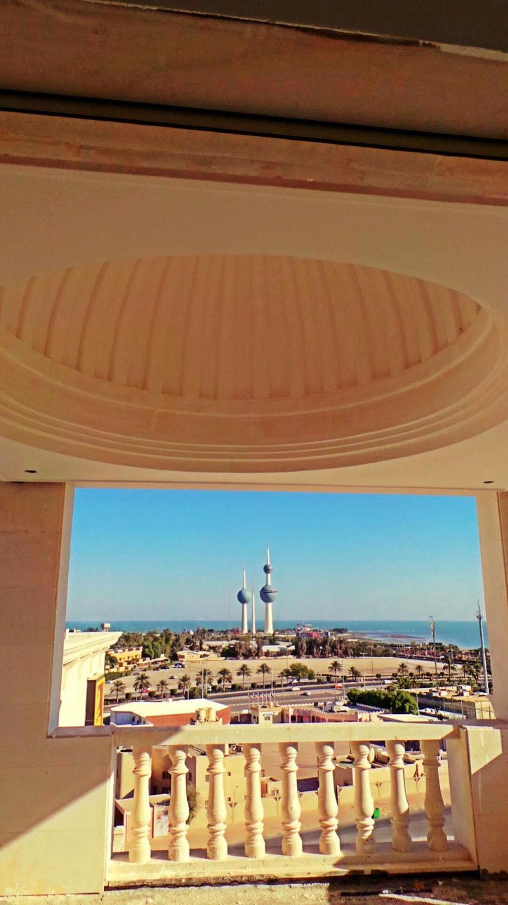 Adams Hotel Kuwait City Bagian luar foto
