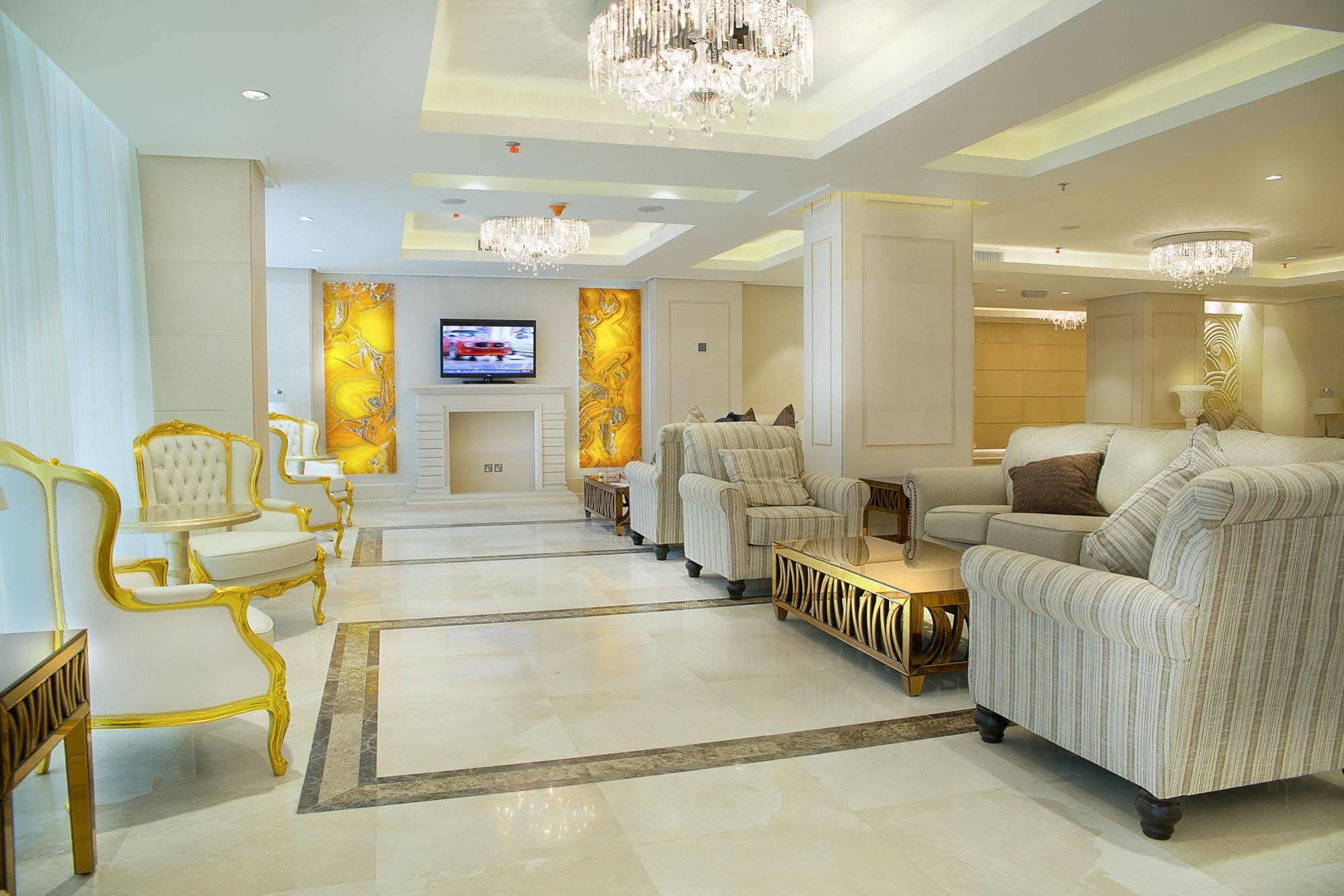 Adams Hotel Kuwait City Bagian luar foto