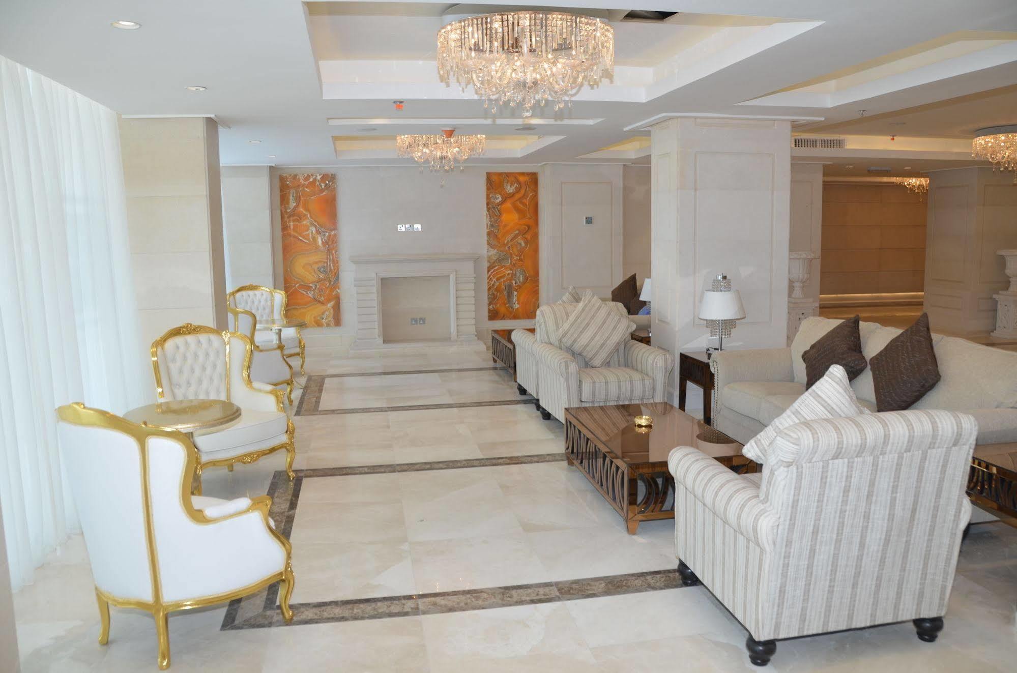 Adams Hotel Kuwait City Bagian luar foto