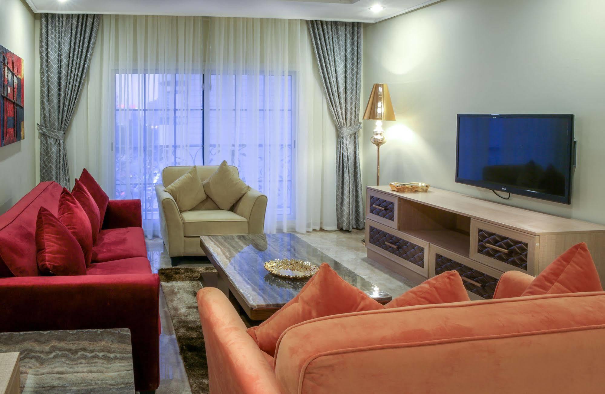 Adams Hotel Kuwait City Bagian luar foto