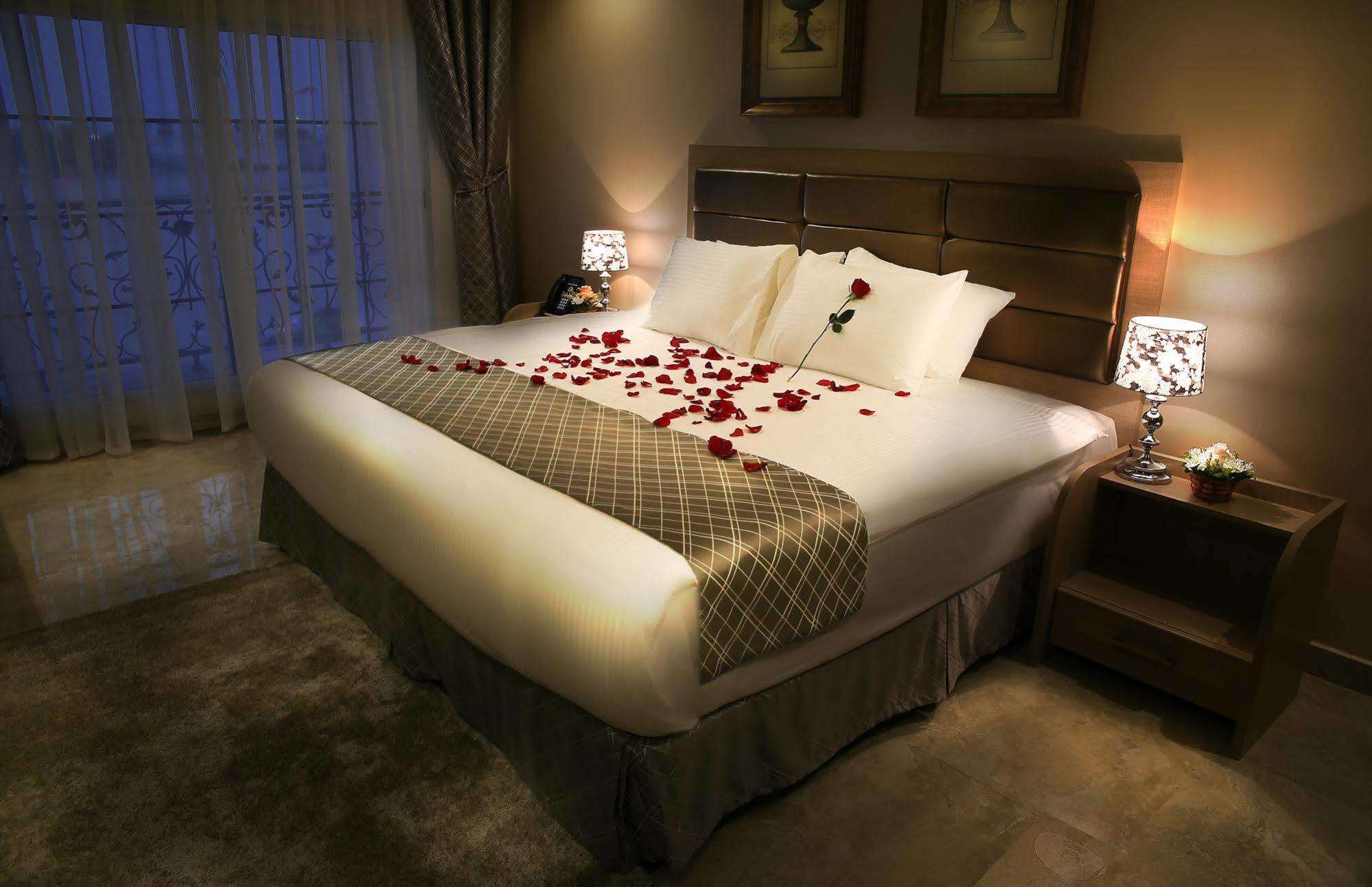Adams Hotel Kuwait City Bagian luar foto